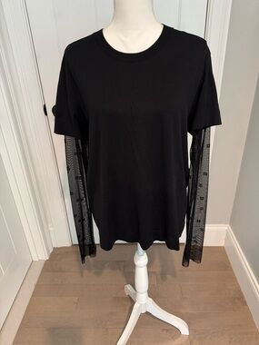 💯% AUTHENTIC GIVENCHY LONG SLEEVE TEE